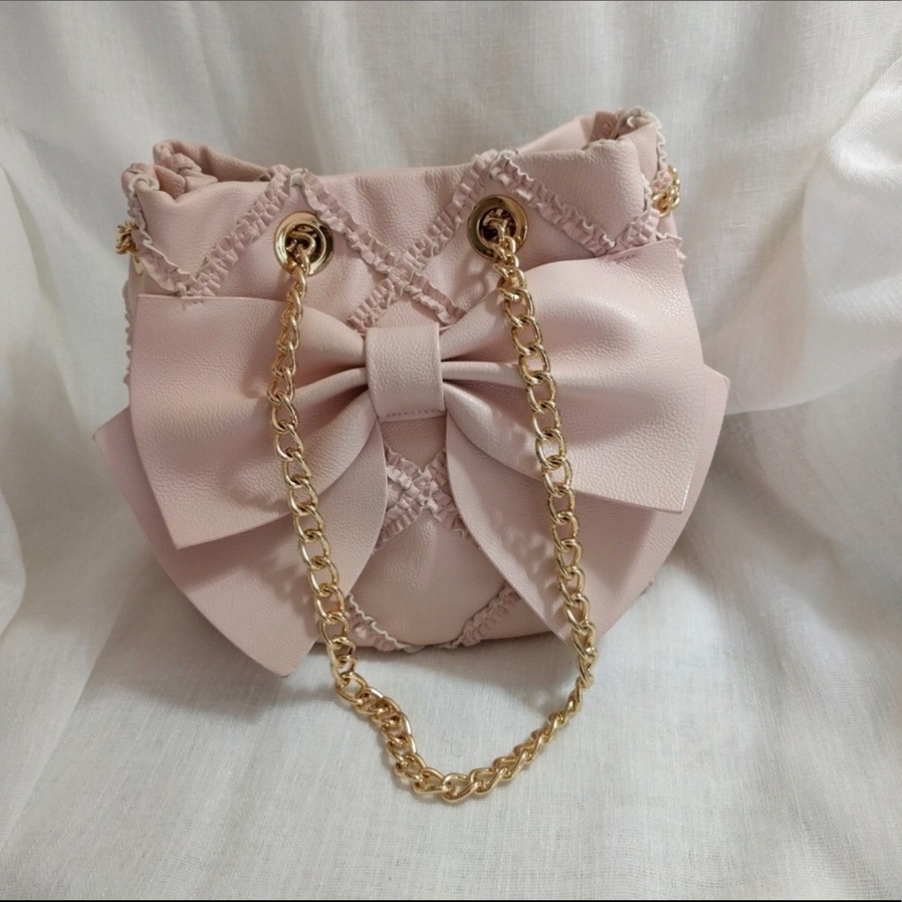 Betsy Johnson bow & ruffle bag